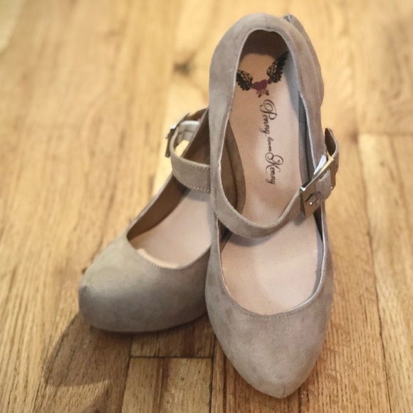 Penny loves Kenny Heels | Tan Suede | US 7 Woman - Picture 6 of 9